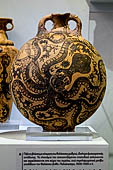 Iraklion Museum -  The Octopus Vase, 1500-1450 b.C., from Palaikastro  